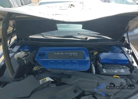 2015 Chrysler 200 Limited из США, поврежденный, VIN 1C3CCCAB2FN557840